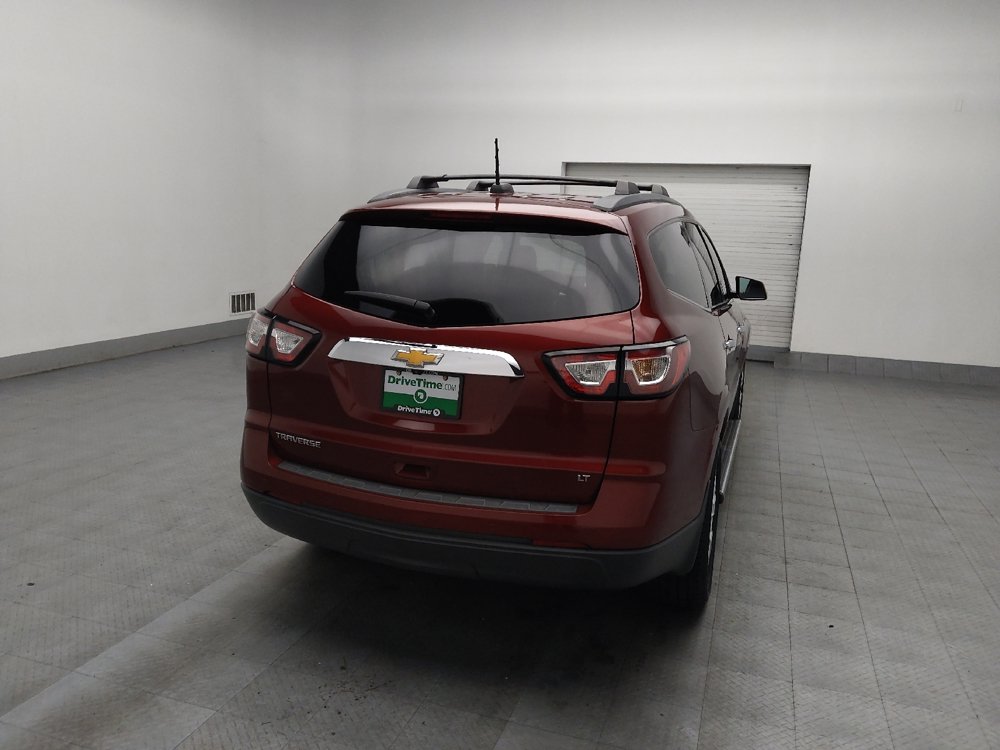 Used 2017 Chevrolet Traverse LT w/ Style and Technology Package FWD image 7