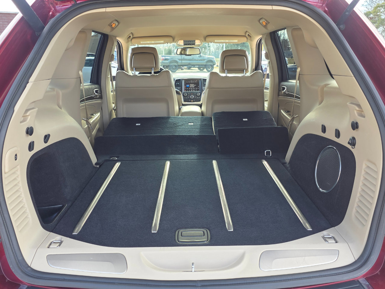 Used 2014 Jeep Grand Cherokee Limited image 20