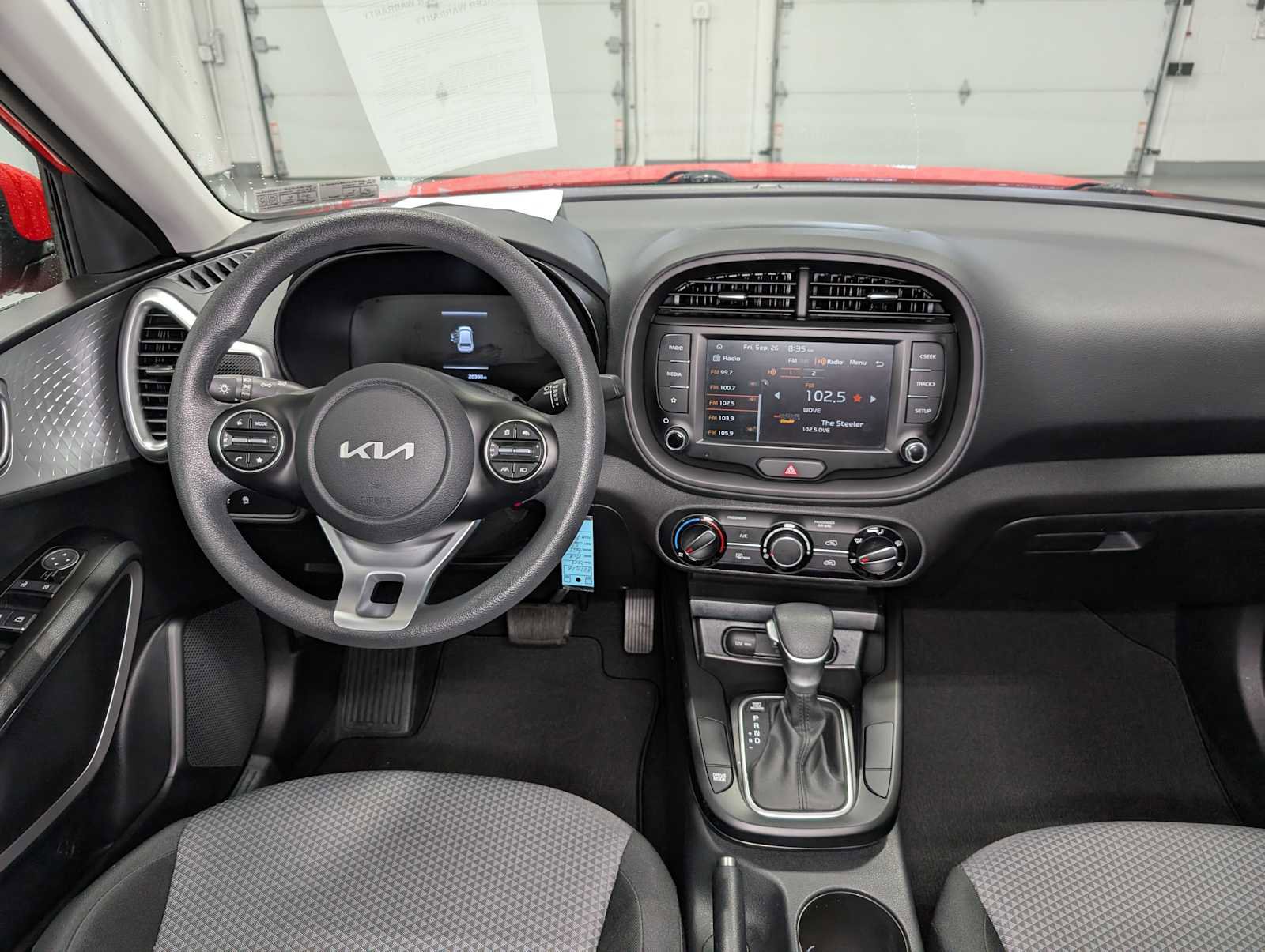 Certified 2023 Kia Soul LX w/ LX Technology Package image 16