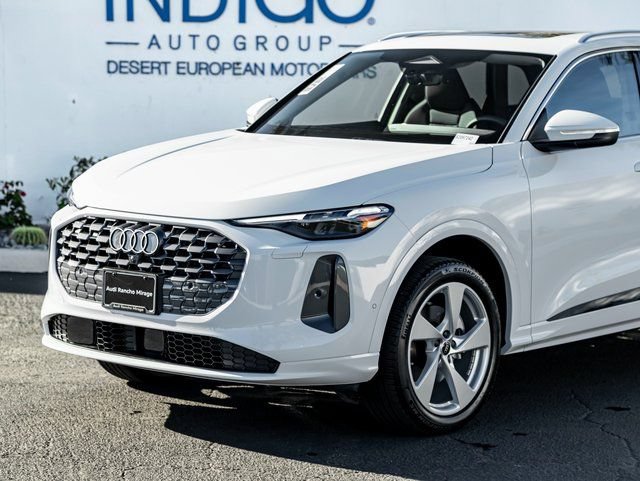 New 2025 Audi Q5 Premium Plus AWD/4WD image 2