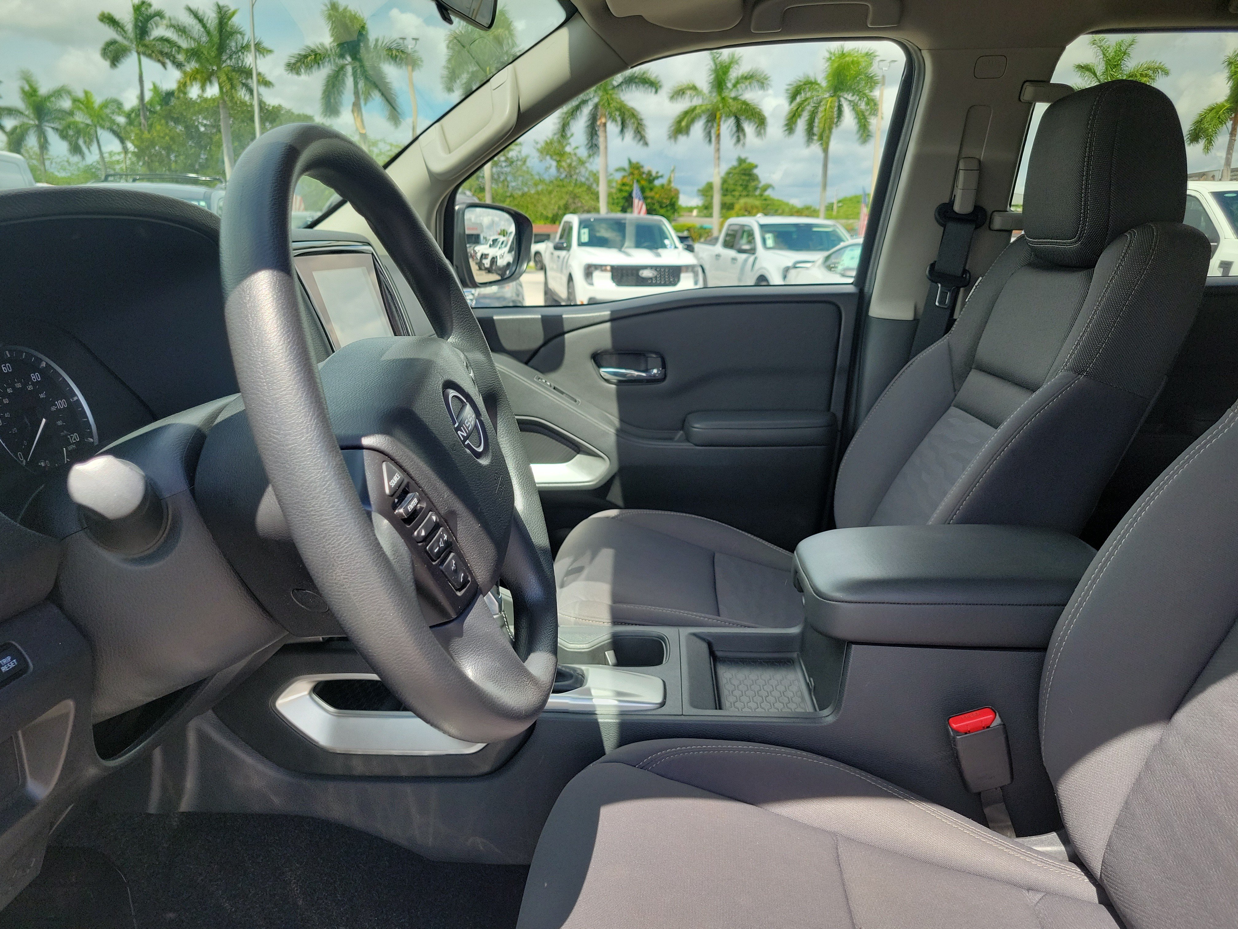 Used 2023 Nissan Frontier SV AWD/4WD image 20