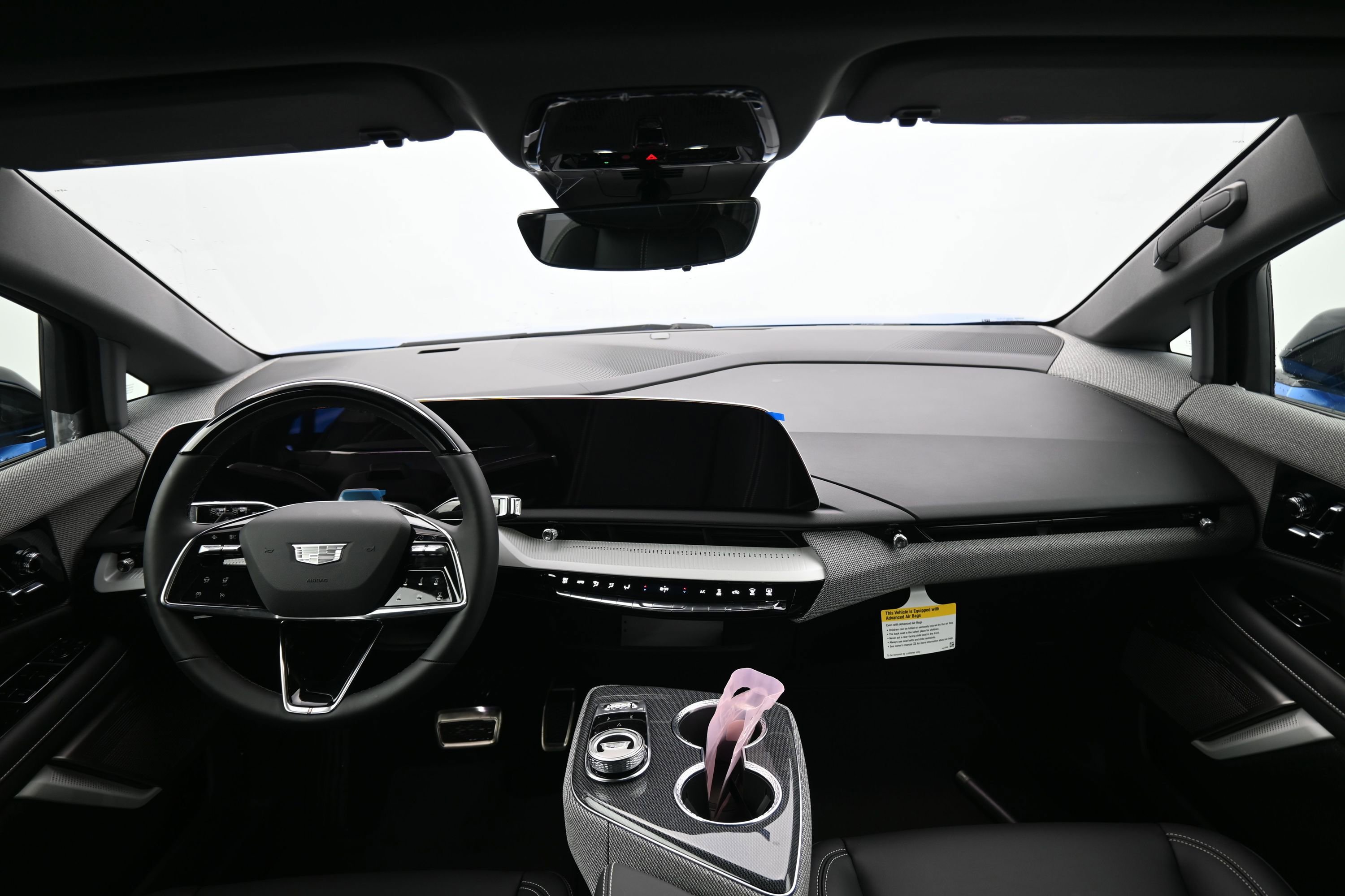 New 2026 Cadillac Optiq Luxury 1 w/ LPO, Floor Liner Package AWD/4WD image 9