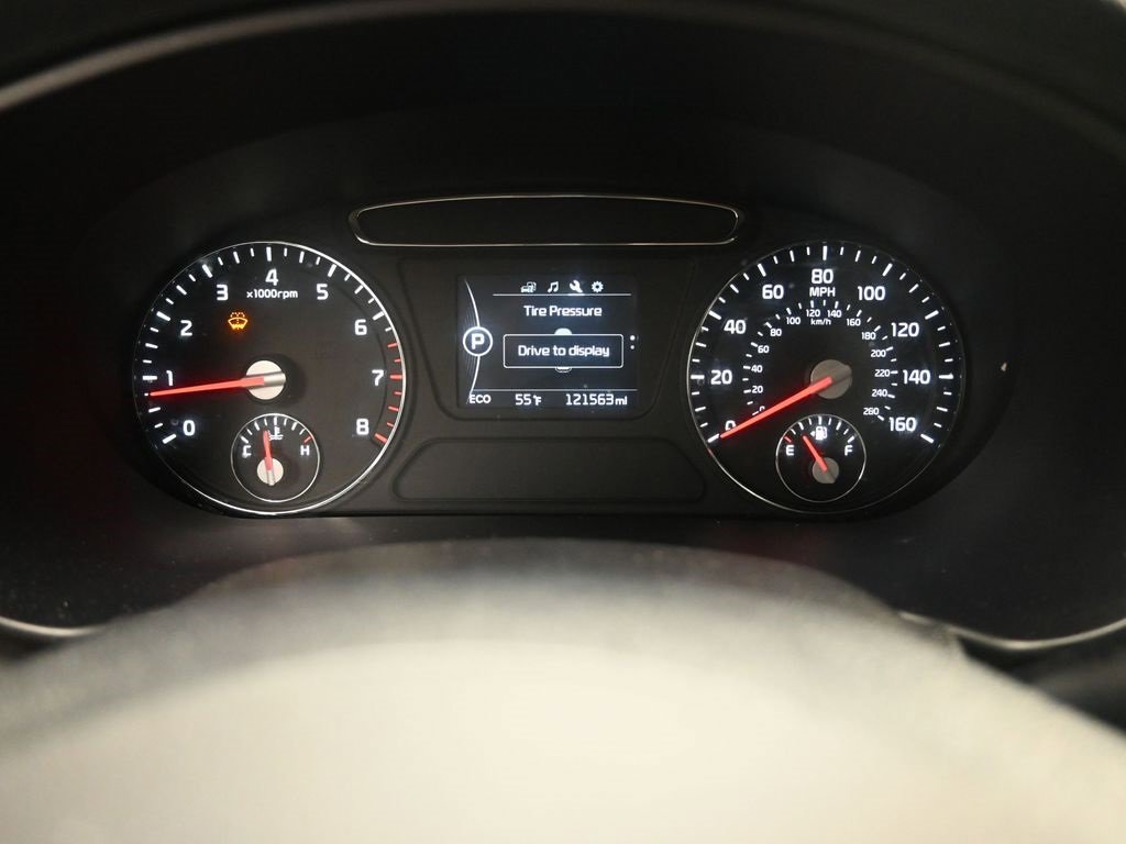 Used 2016 Kia Sorento LX image 10