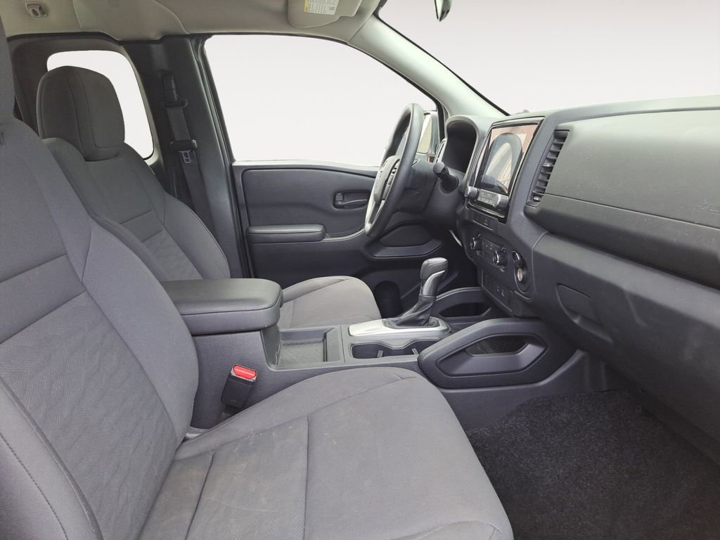 Used 2022 Nissan Frontier S RWD image 16