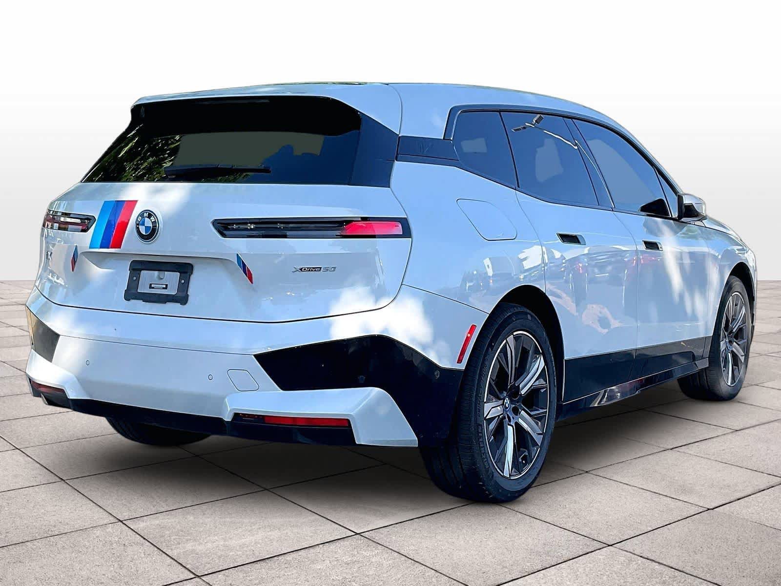 Certified 2023 BMW iX xDrive50 w/ Sport Package AWD/4WD image 13