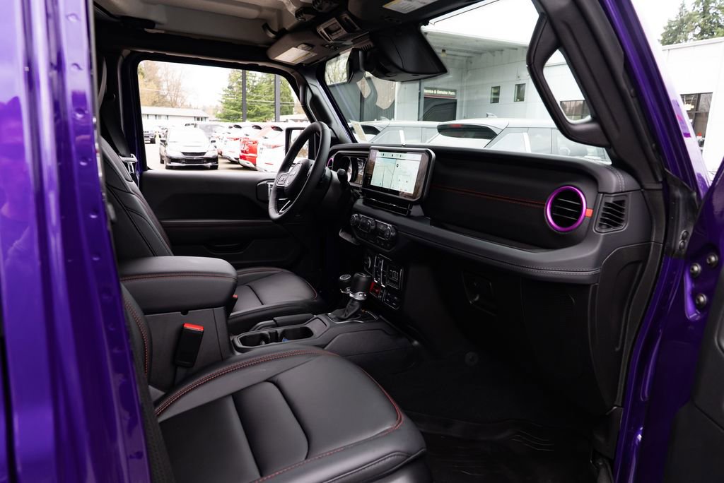 Used 2026 Jeep Wrangler Rubicon w/ Safety Group image 24