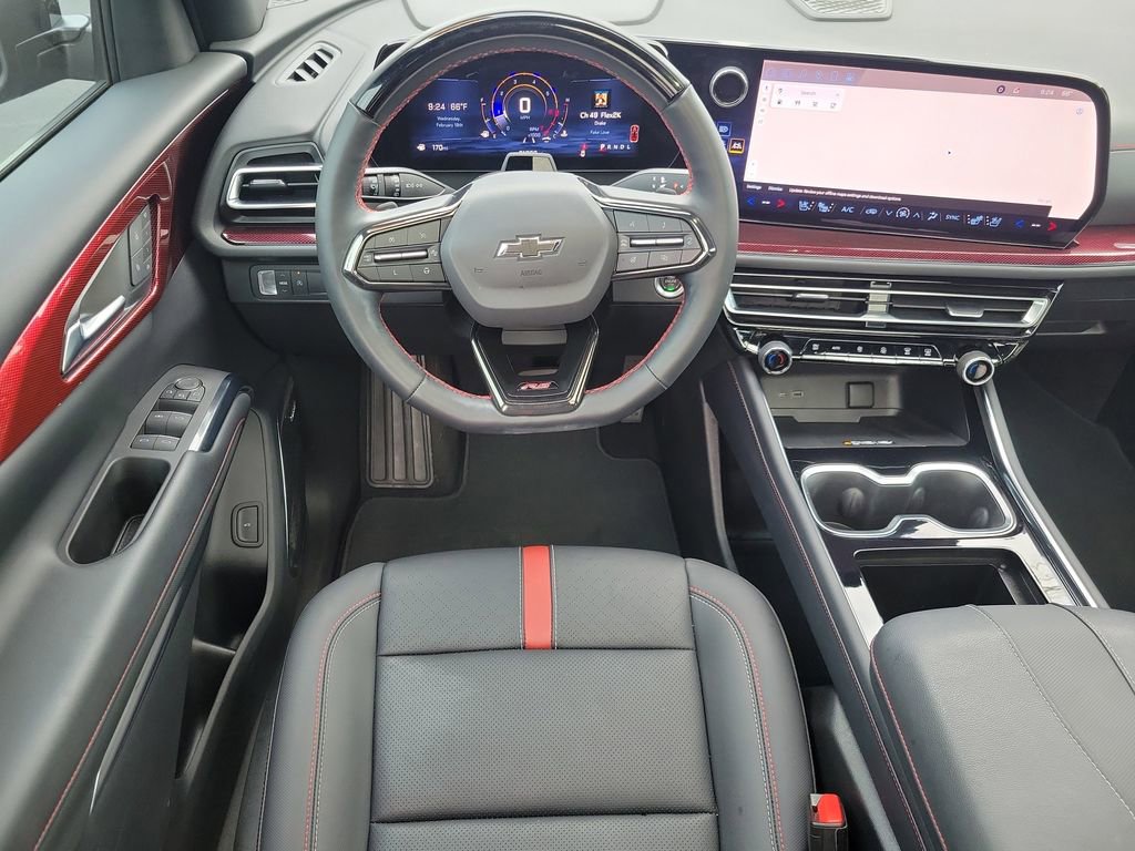 Used 2024 Chevrolet Traverse RS image 22
