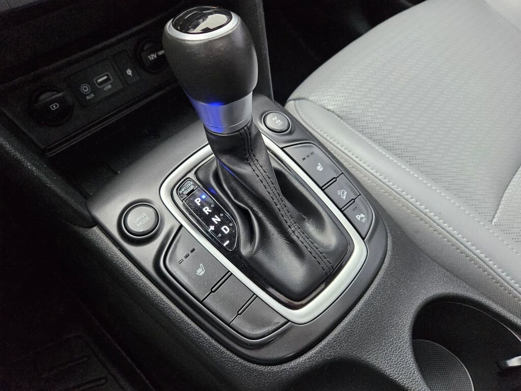 Used 2021 Hyundai Kona Ultimate image 13