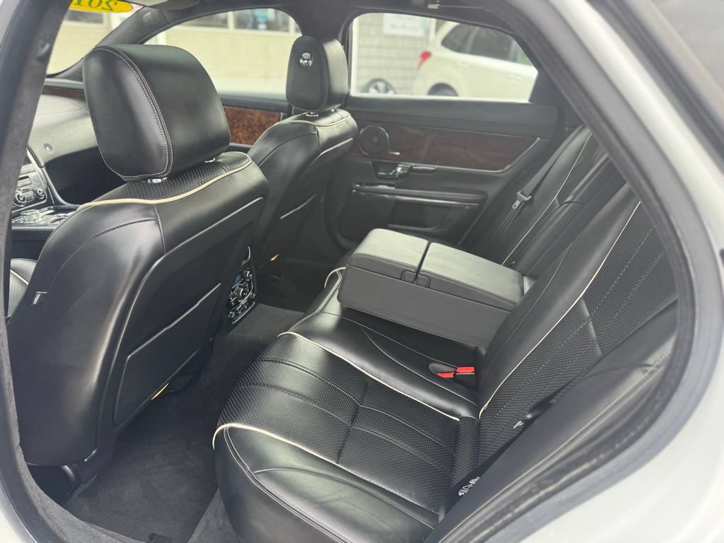 Used 2013 Jaguar XJ AWD image 25