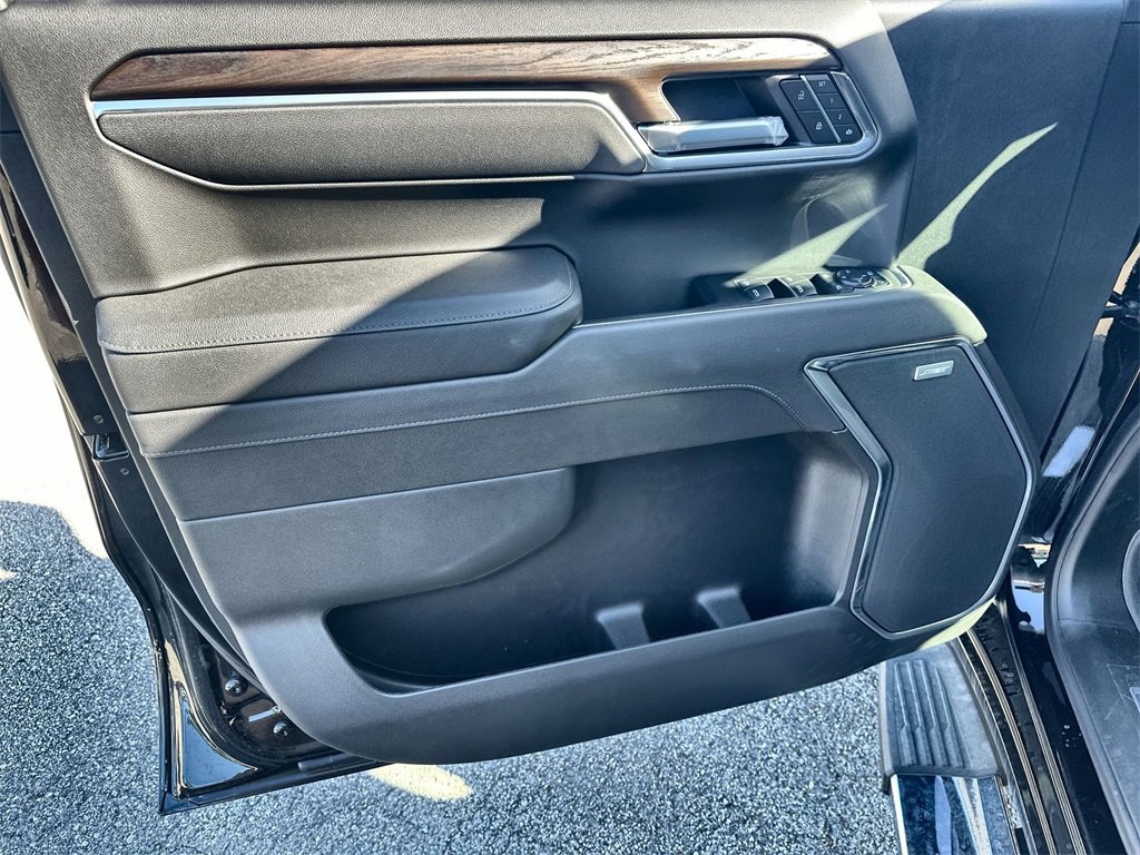 New 2026 GMC Sierra 1500 SLT image 21