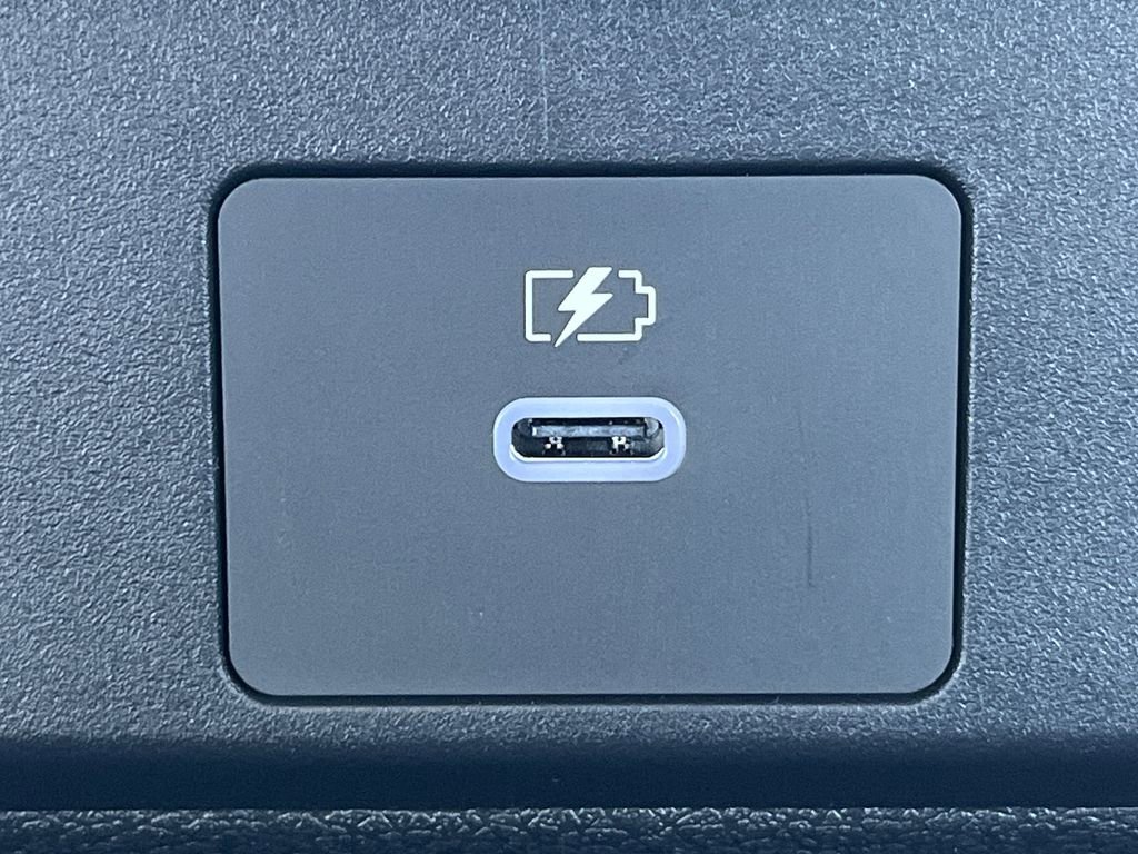 New 2026 Nissan Sentra SL w/ Floor Mat Package FWD image 35