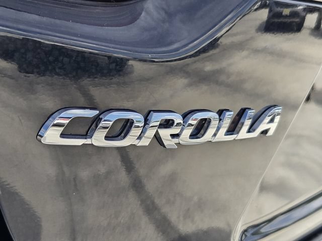 Used 2023 Toyota Corolla LE FWD image 14
