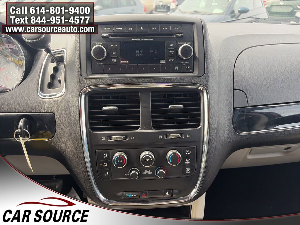Used 2014 Dodge Grand Caravan SXT image 20