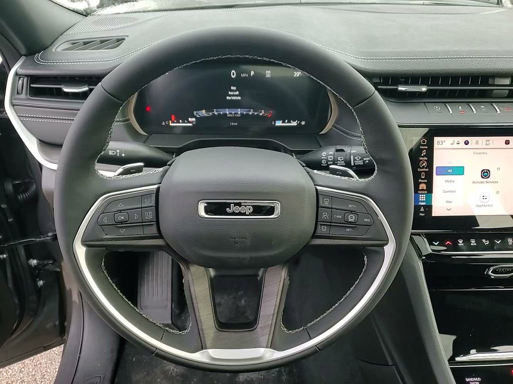 New 2026 Jeep Grand Cherokee L Limited image 23