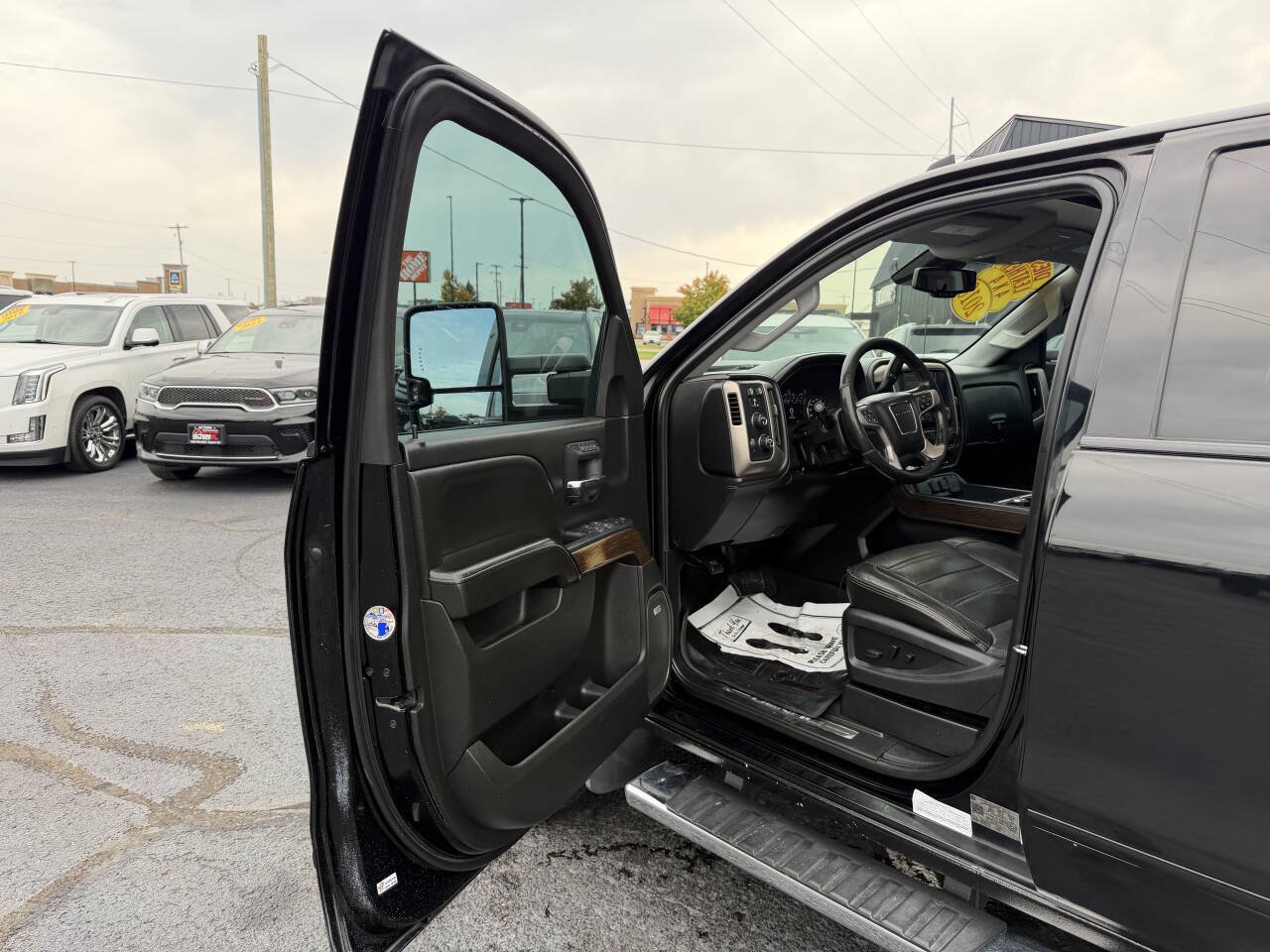 Used 2018 GMC Sierra 3500 Denali AWD/4WD image 10