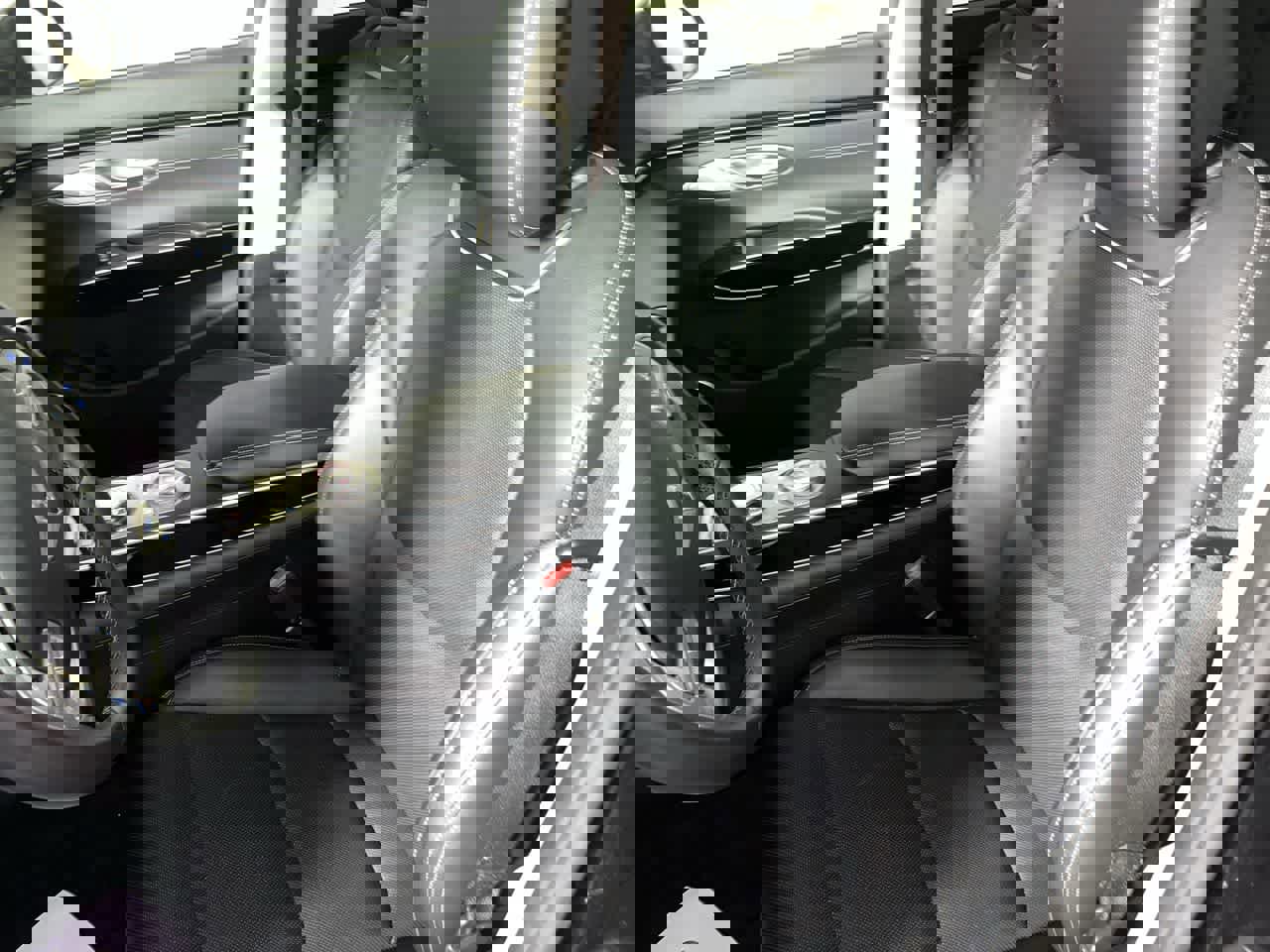 Used 2025 Genesis GV70 2.5T image 15