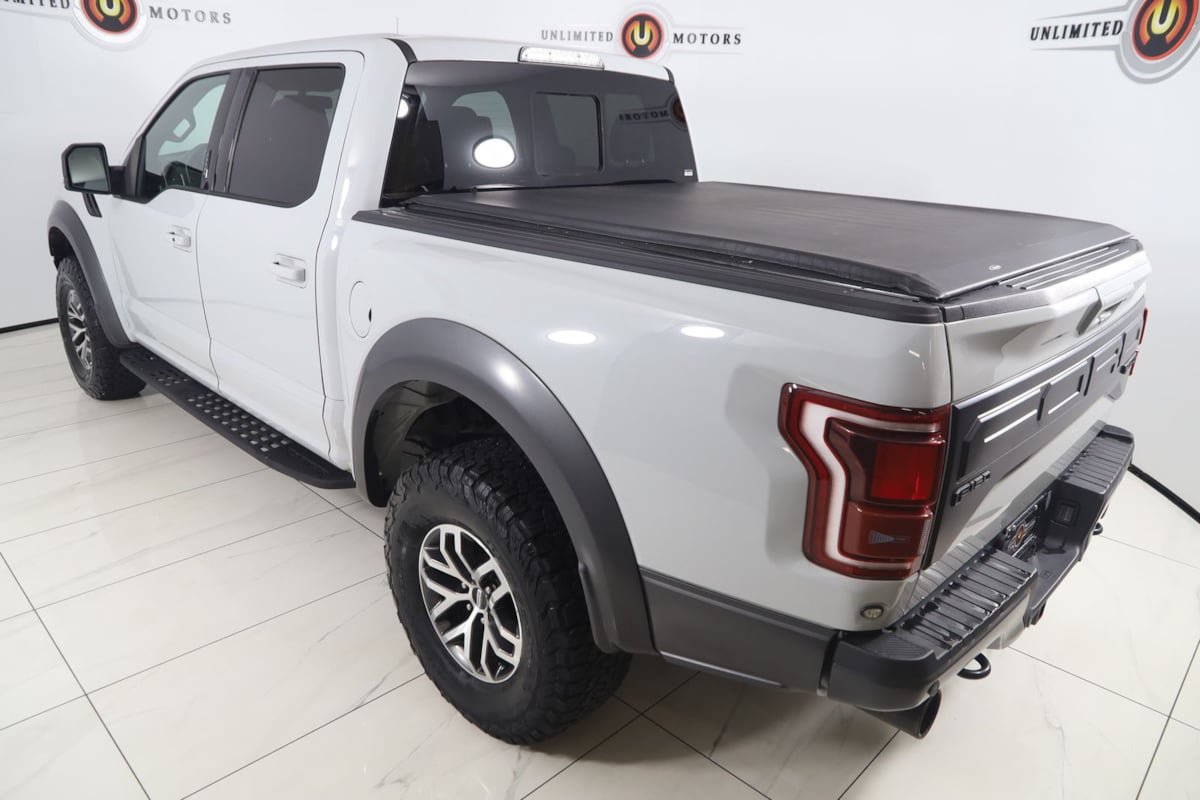 Used 2017 Ford F150 Raptor w/ Equipment Group 802A Luxury AWD/4WD image 28