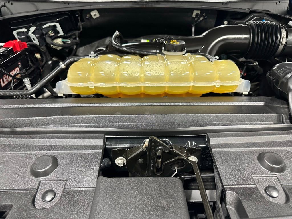 Used 2019 Ford F150 Lariat w/ Equipment Group 502A Luxury AWD/4WD image 64