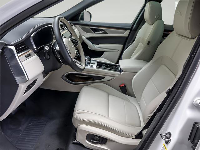 Used 2025 Jaguar F-PACE R-Dynamic S image 8