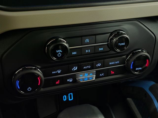 Used 2023 Ford Bronco Wildtrak image 33