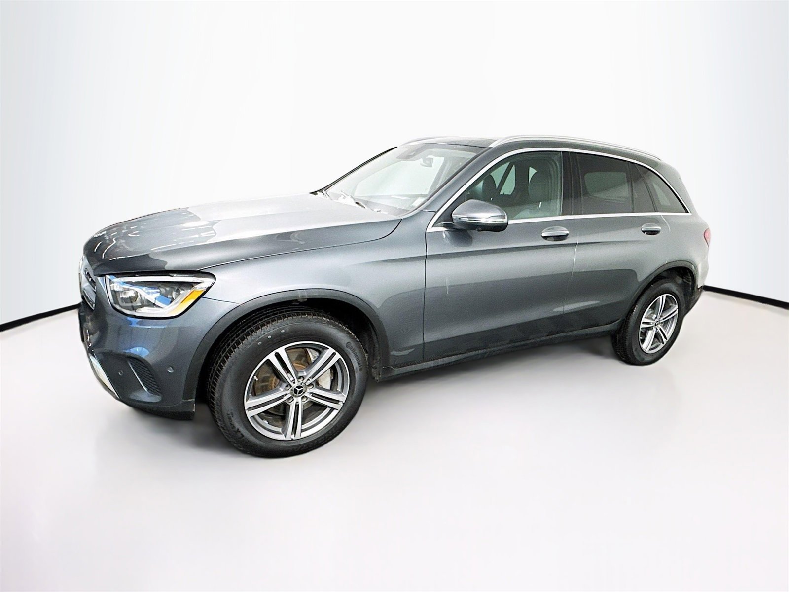 Used 2022 Mercedes-Benz GLC 300 4MATIC image 4