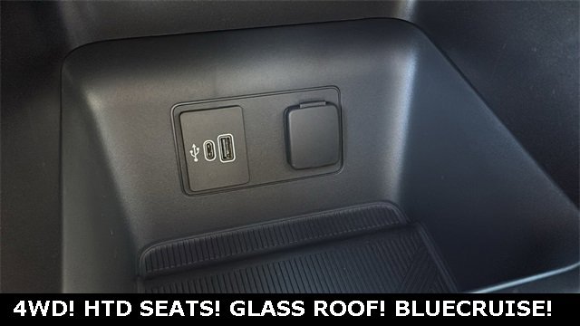 New 2026 Ford Explorer ST-Line image 18