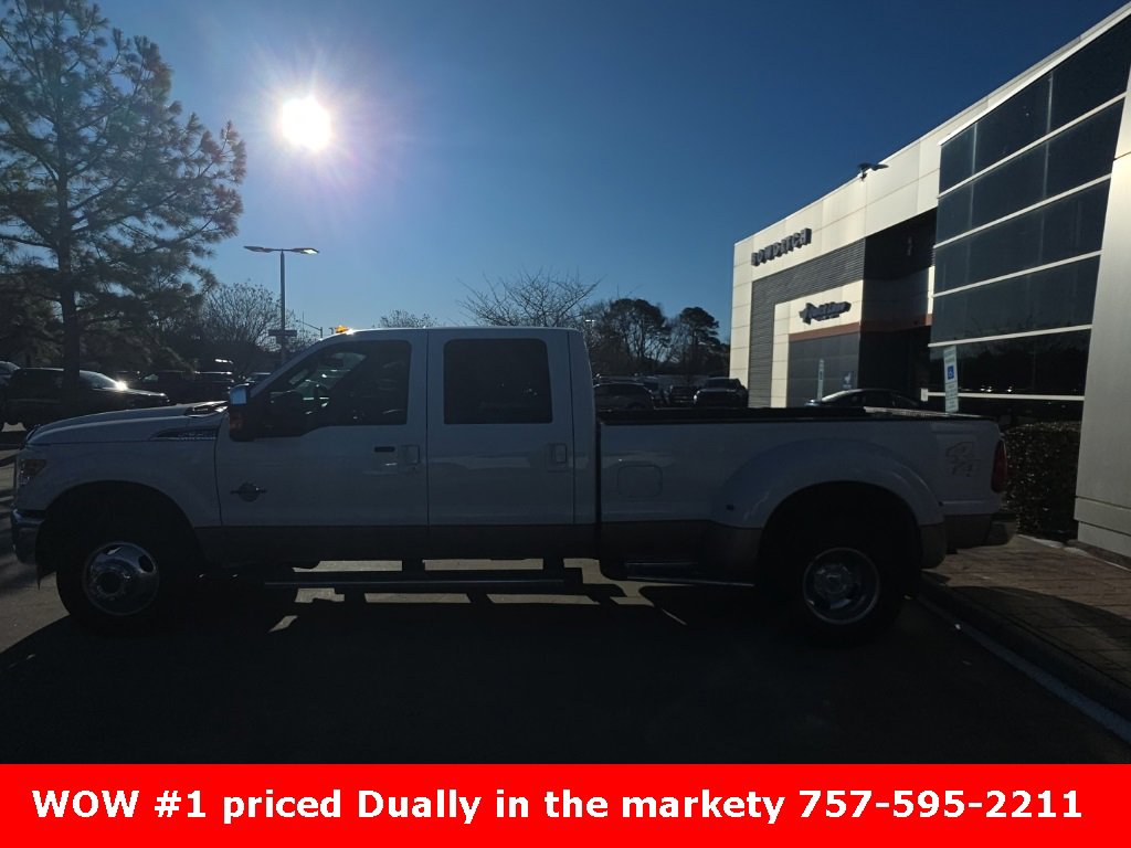 Used 2011 Ford F350 Lariat w/ Lariat Interior Pkg image 9