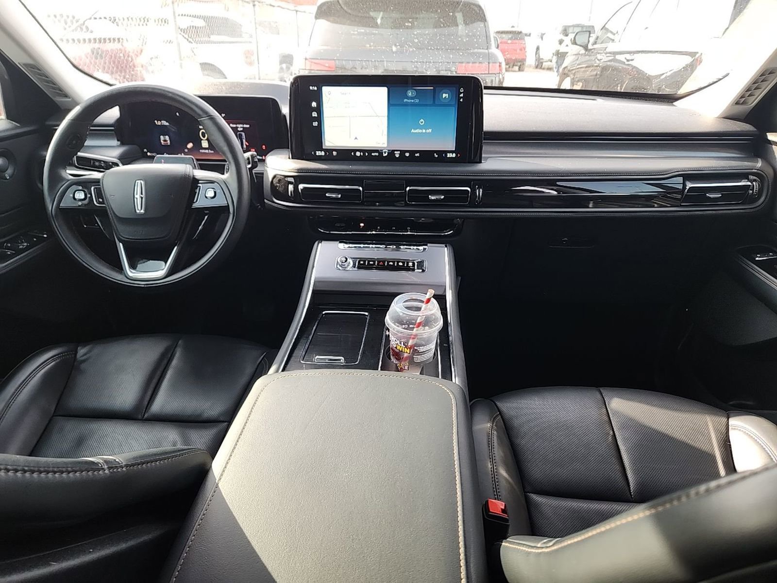 Used 2025 Lincoln Aviator AWD image 8