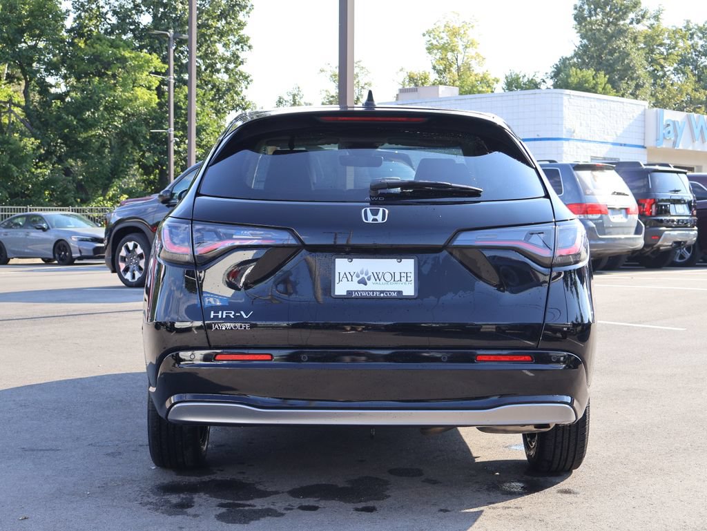 Certified 2024 Honda HR-V EX-L image 6