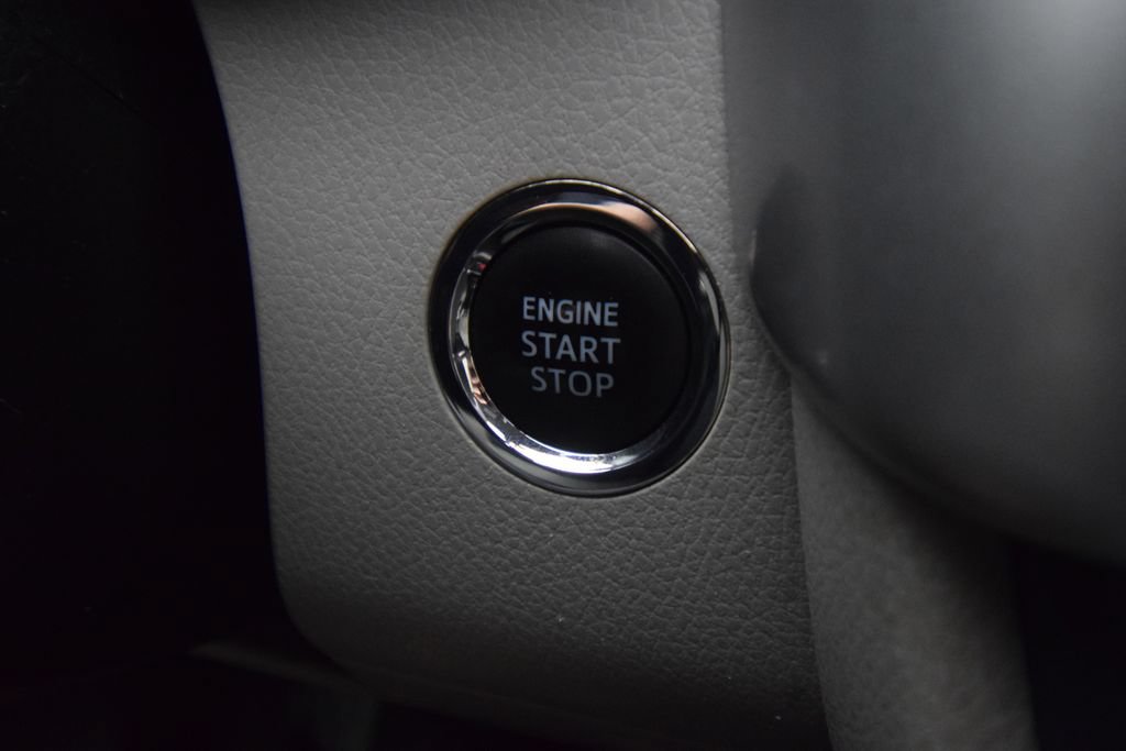 Used 2015 Toyota Highlander XLE AWD/4WD image 36