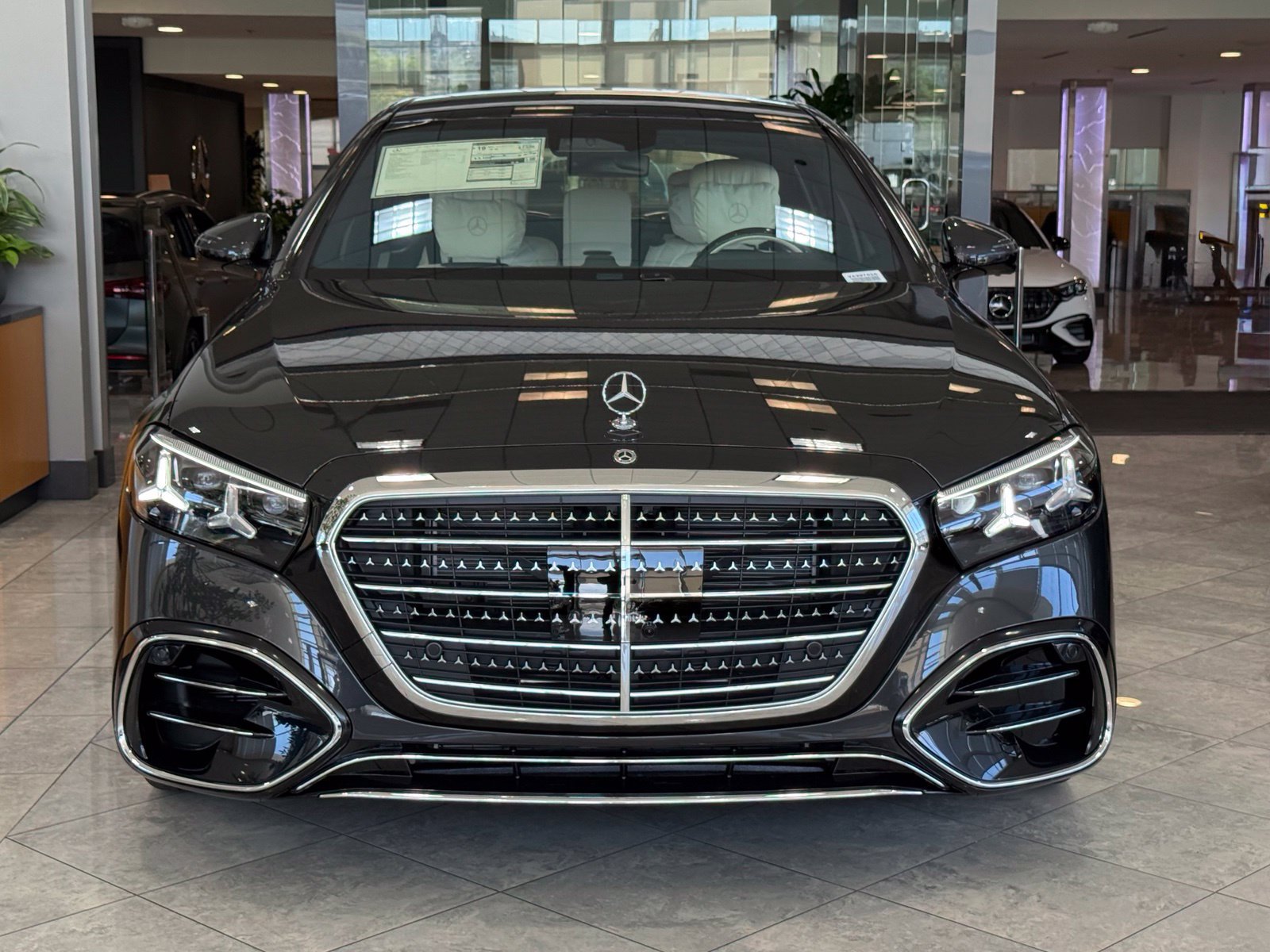 New 2027 Mercedes-Benz S 580 4MATIC Sedan image 4