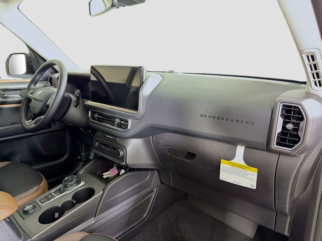 New 2025 Ford Bronco Sport Outer Banks w/ Outer Banks Tech Package+ AWD/4WD image 29