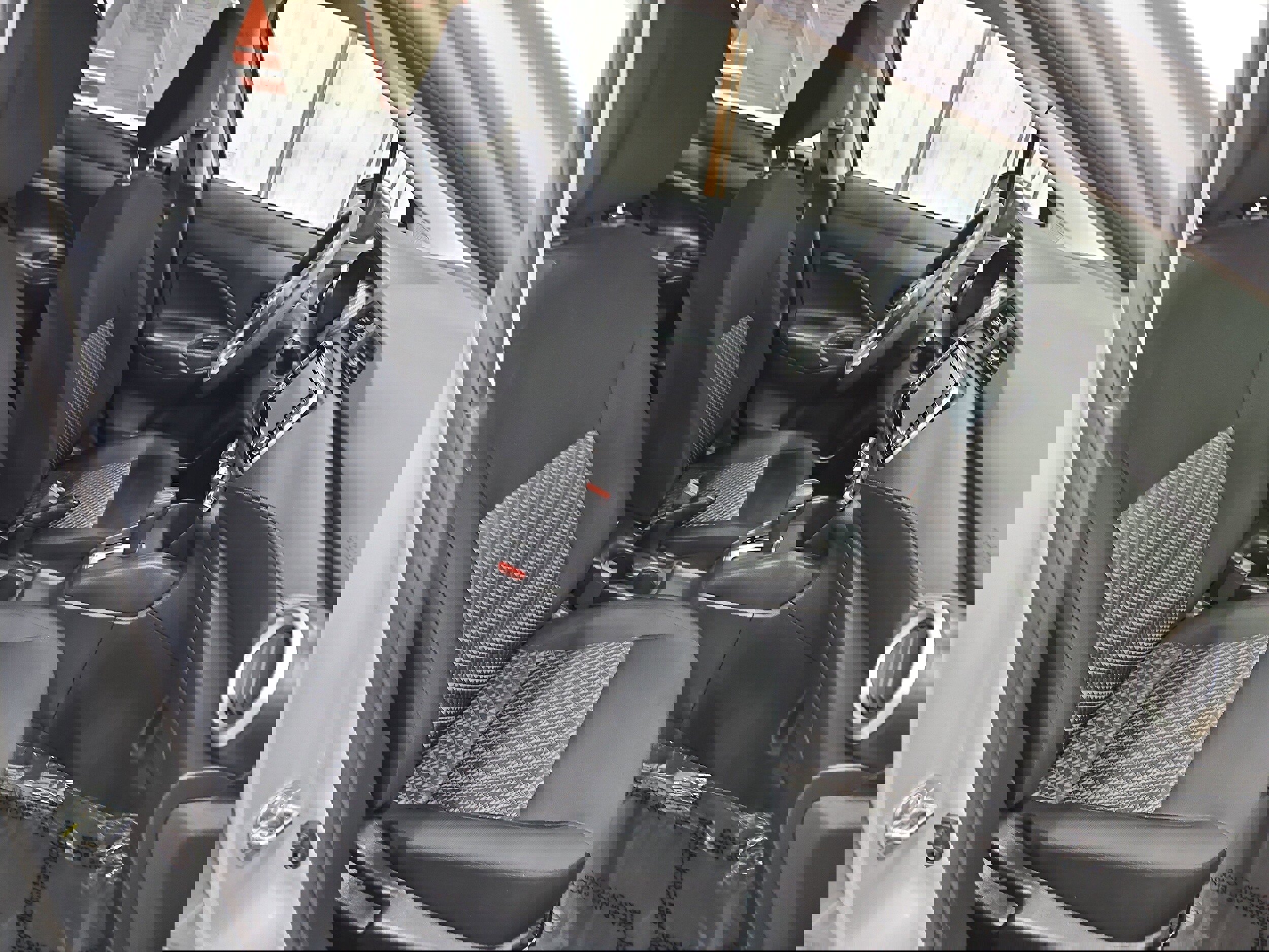 Used 2022 Nissan Versa S image 10