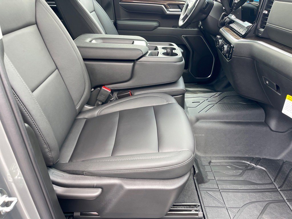 New 2026 Chevrolet Silverado 1500 LT w/ Leather Package image 18