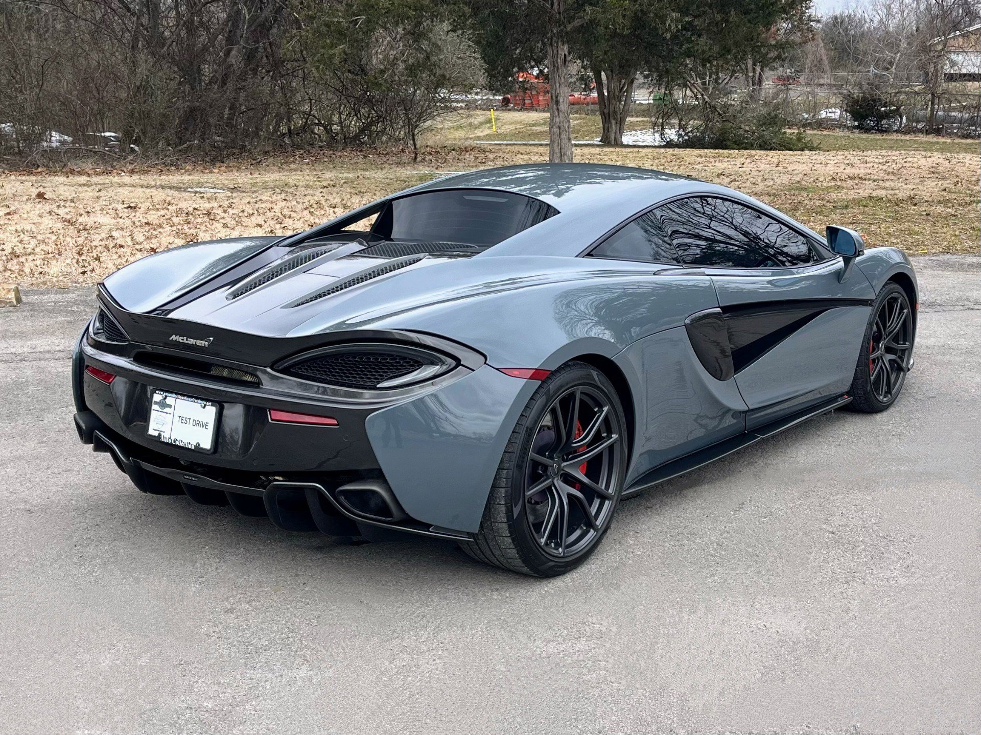 Used 2016 McLaren 570S Coupe image 15