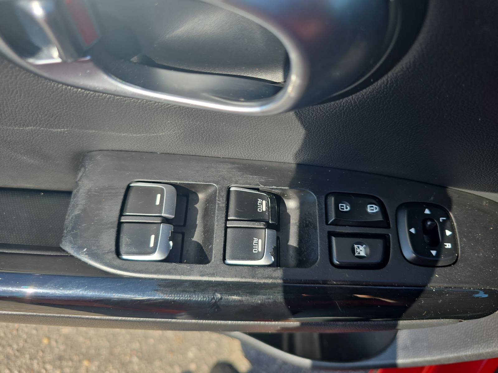 Used 2019 Kia Soul + FWD image 29