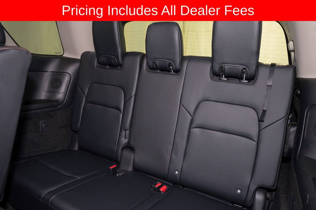 Certified 2024 Nissan Pathfinder Platinum w/ Cargo Package AWD/4WD image 12