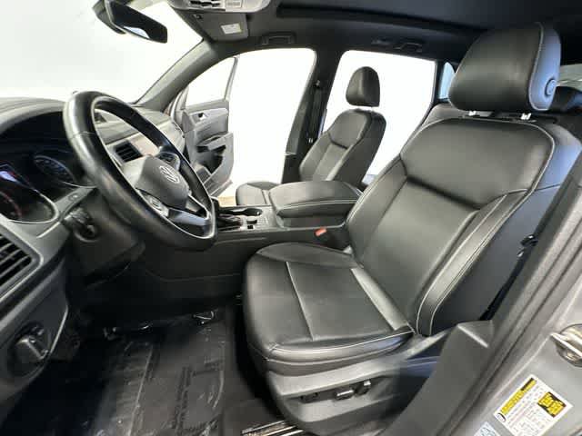 Used 2020 Volkswagen Atlas Cross Sport SE AWD/4WD image 18