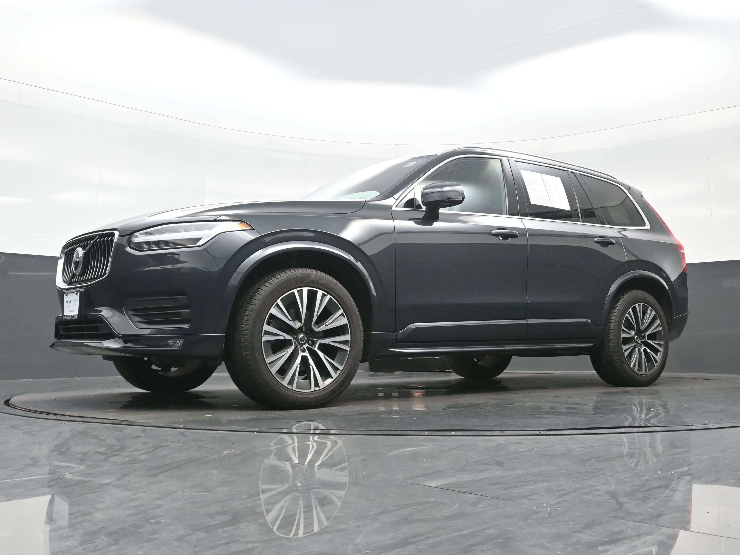 Used 2021 Volvo XC90 T6 Momentum w/ Advanced Package image 30
