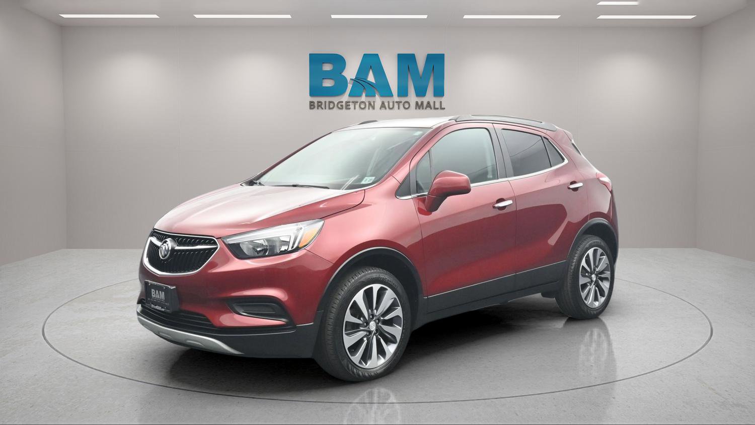 Used 2022 Buick Encore Preferred w/ Safety Package AWD/4WD image 3
