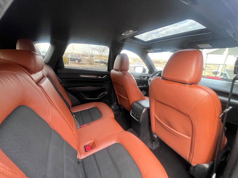 Used 2025 MAZDA CX-5 Carbon Edition image 15
