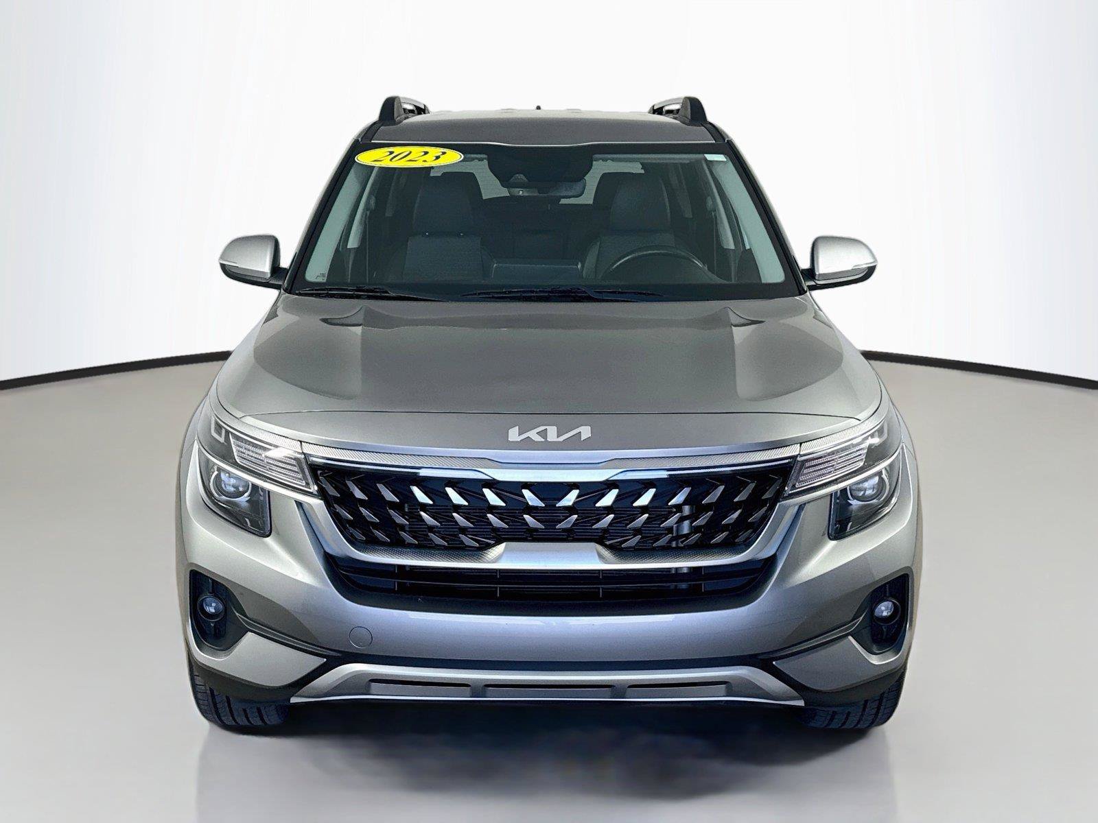 Used 2023 Kia Seltos Nightfall Edition AWD/4WD image 3