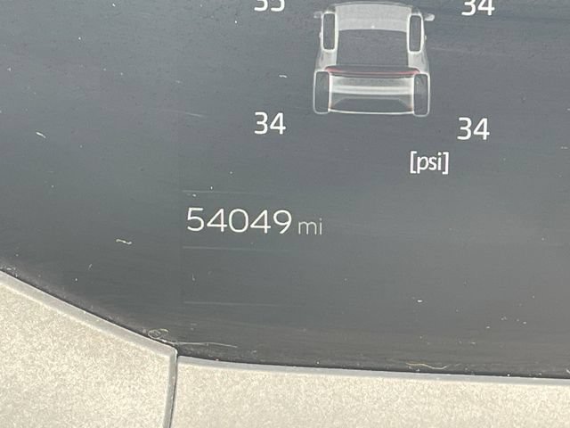 Used 2024 Toyota Prius LE FWD image 11