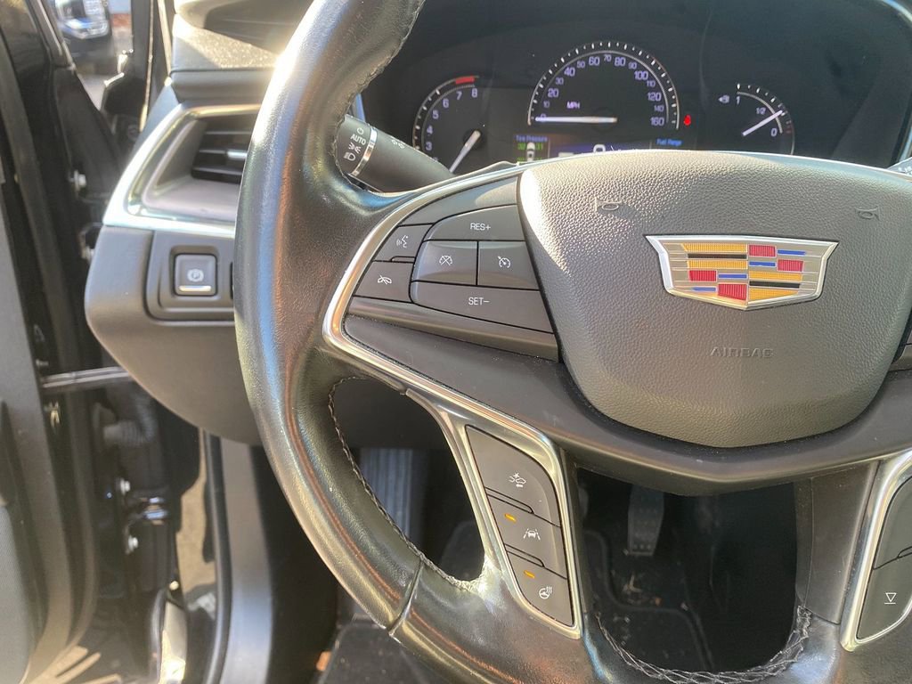 Used 2019 Cadillac XT5 Luxury image 16