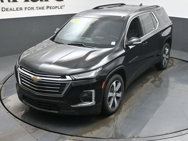 Used 2023 Chevrolet Traverse LT w/ LT Premium Package image 46