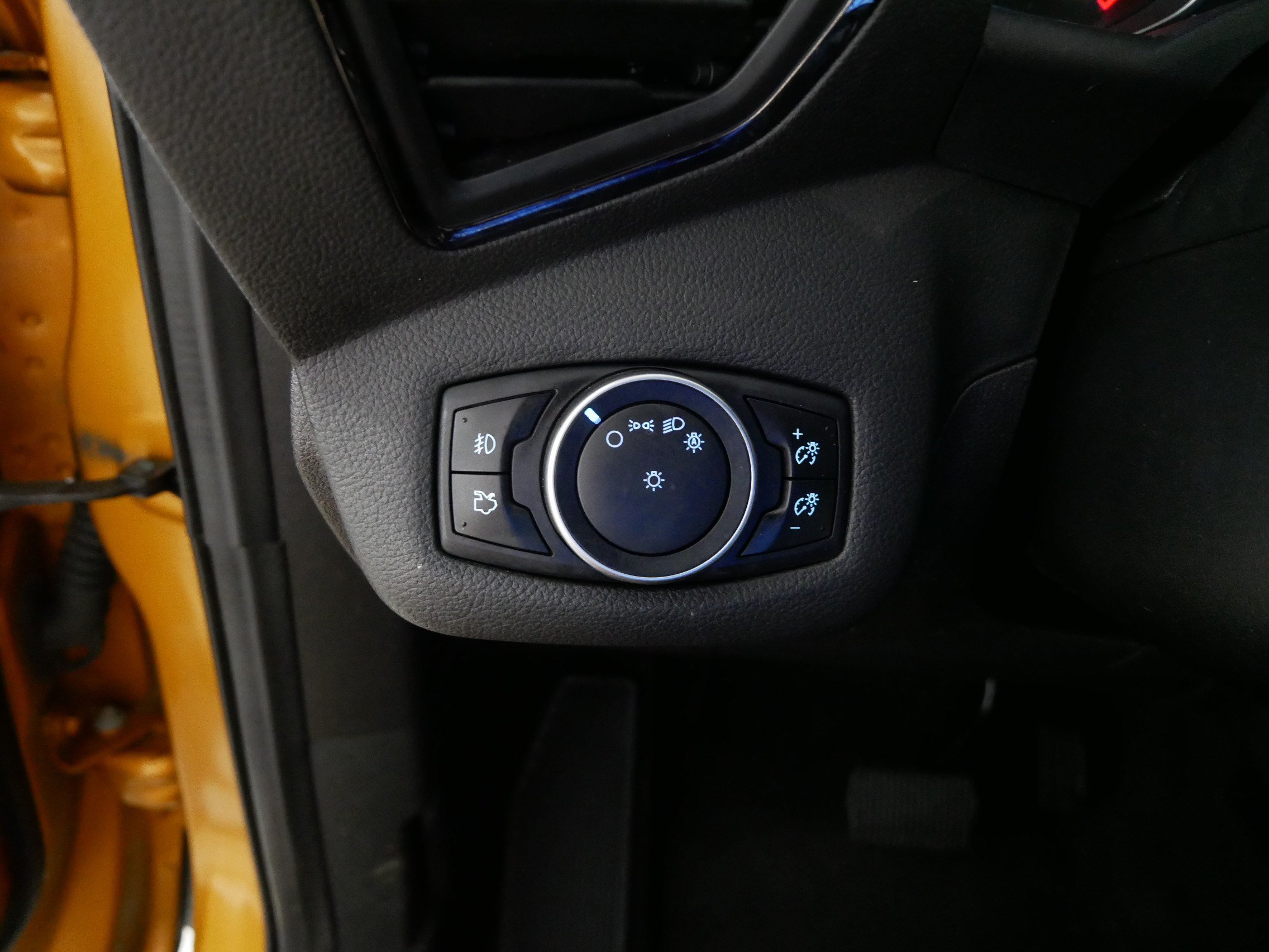Used 2016 Ford Escape Titanium AWD/4WD image 26