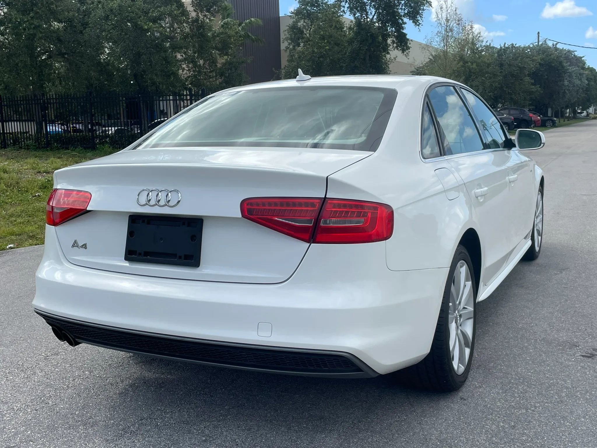 Used 2014 Audi A4 2.0T Premium w/ S Line Style Package FWD image 8