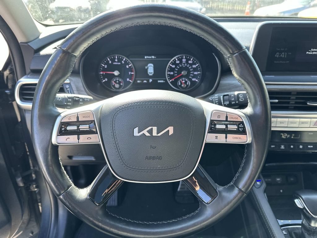 Used 2022 Kia Telluride SX w/ Towing Package AWD/4WD image 20