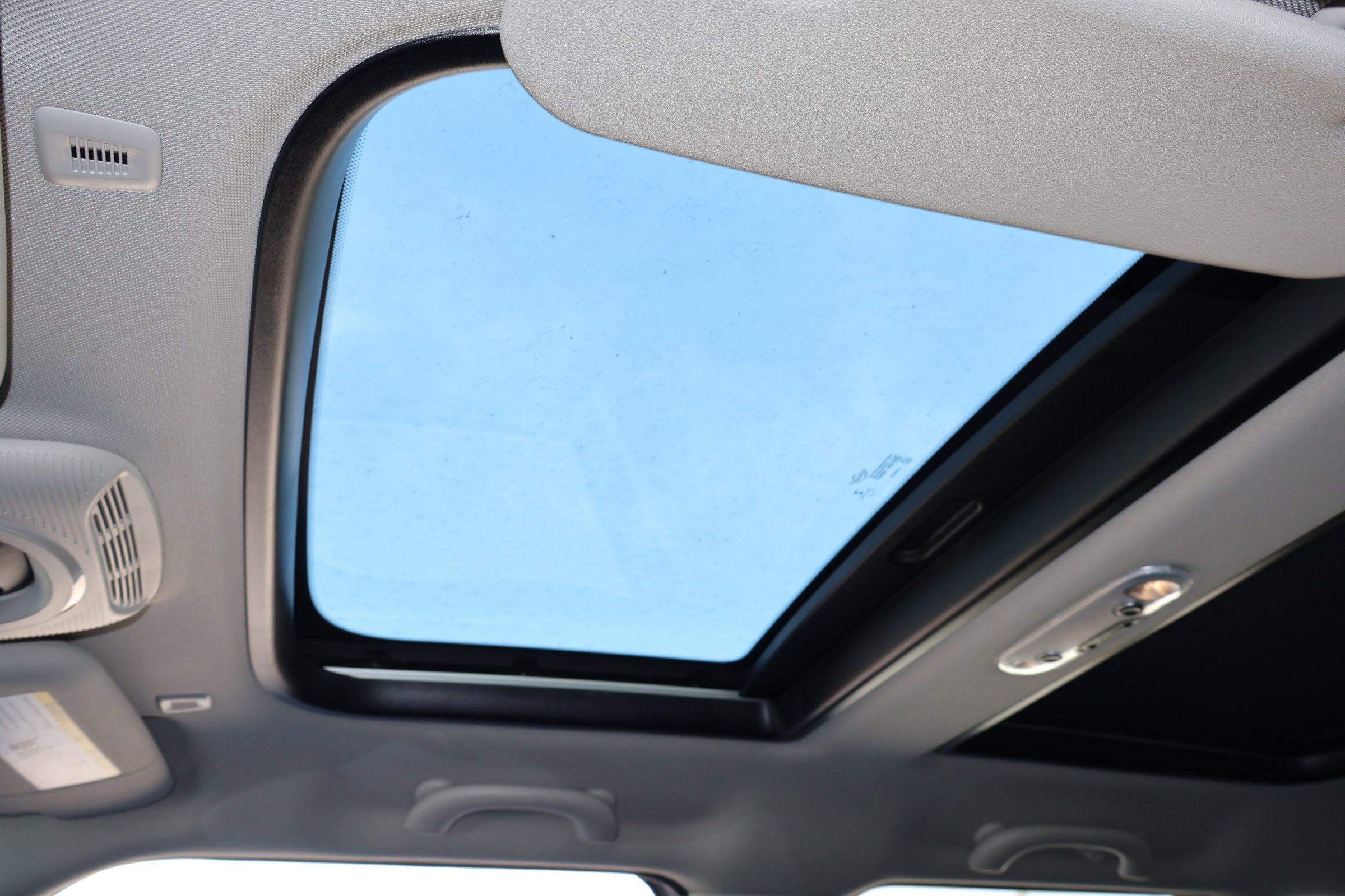 Used 2022 MINI Cooper S w/ Premium Package image 5