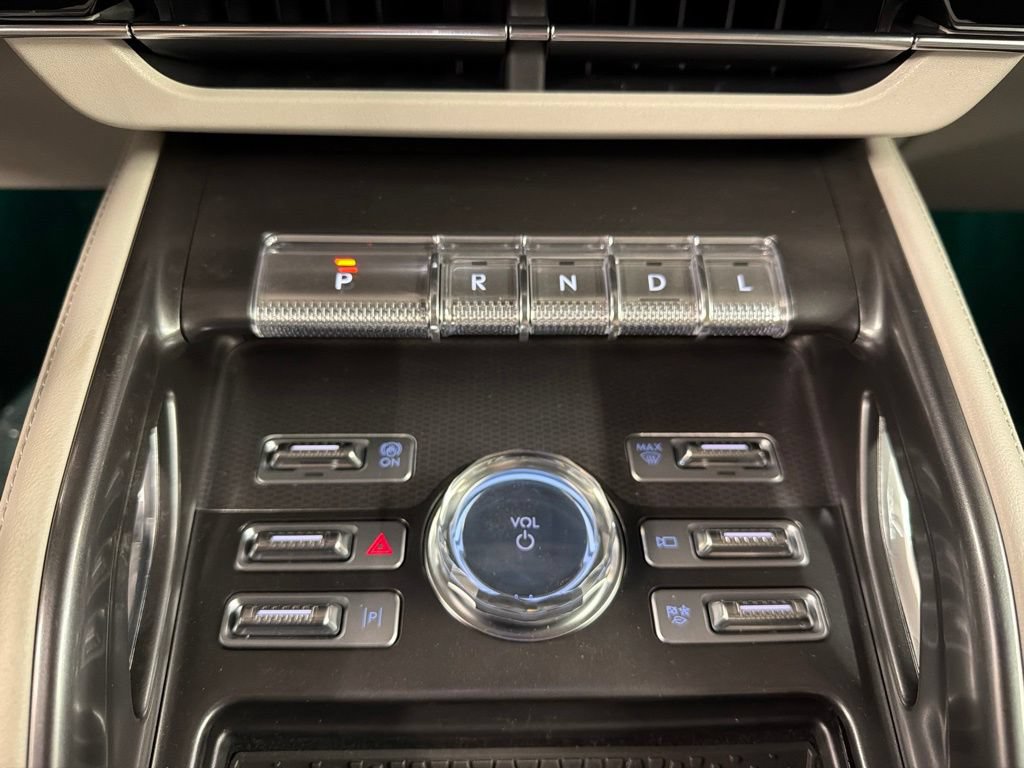 New 2026 Lincoln Nautilus Premier w/ Equipment Group 102A AWD/4WD image 15